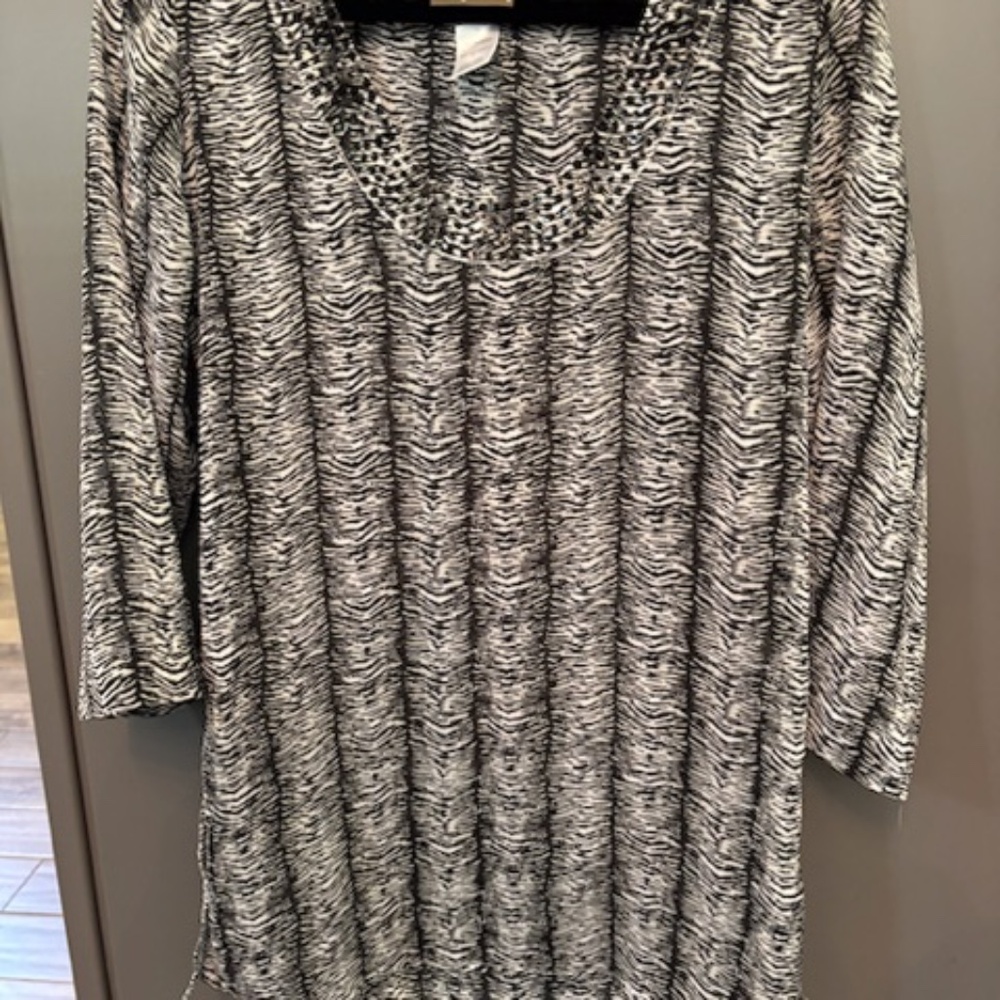 TOMMY BAHAMA WOMAN’S POLYESTER/BEADED BEACH COVERUP